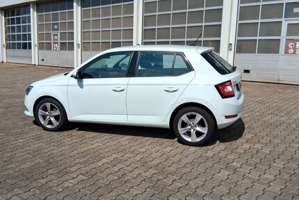 Skoda Fabia 77.200 km 8.700 &euro; Gladbeck 45964