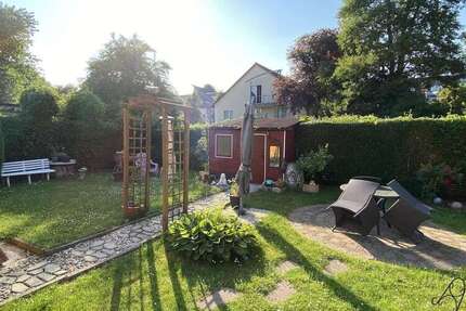 Haus Dortmund Hombruch - 7 Zimmer, 140 m&sup2;, 1.300&euro; | Angebot:25774521