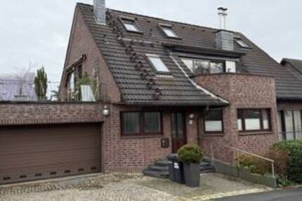 Haus Bochum Linden - 9 Zimmer, 237 m&sup2;, 649.000&euro; | Angebot:26309065