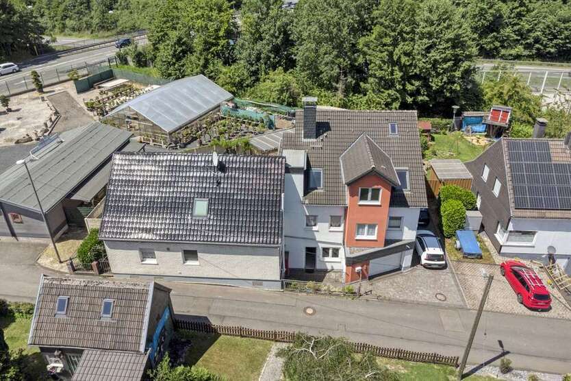 Haus zum Kaufen in Remscheid 565.000 € 199.01 m²