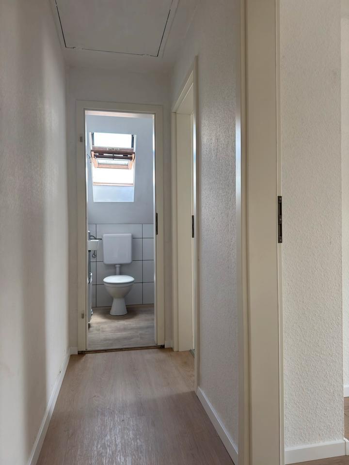 Modernisierte DHH in guter Lage und sofort bezugsfrei!!!