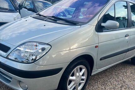 Renault Scenic 56.000 km 2.999 € Essen 45355