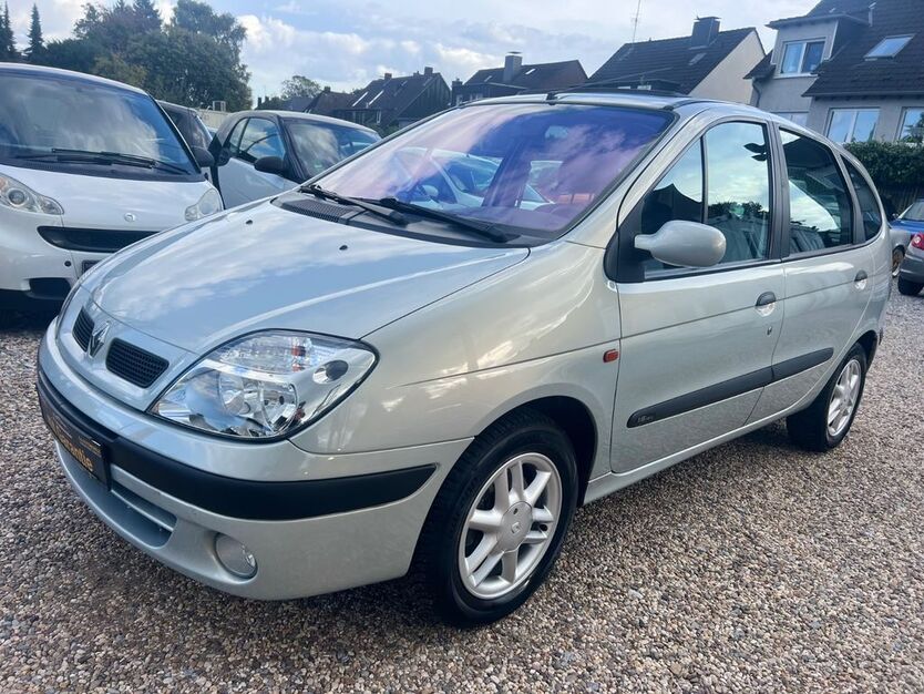 Renault Scenic 56.000 km 2.999 € Essen 45355