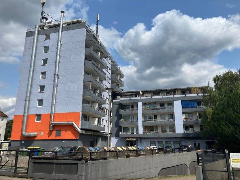 Ihr Zuhause mit Balkon-Fernblick ins Grüne! 2 Zimmer, guter Schnitt, Wannenbad, Abstellraum, Aufzug