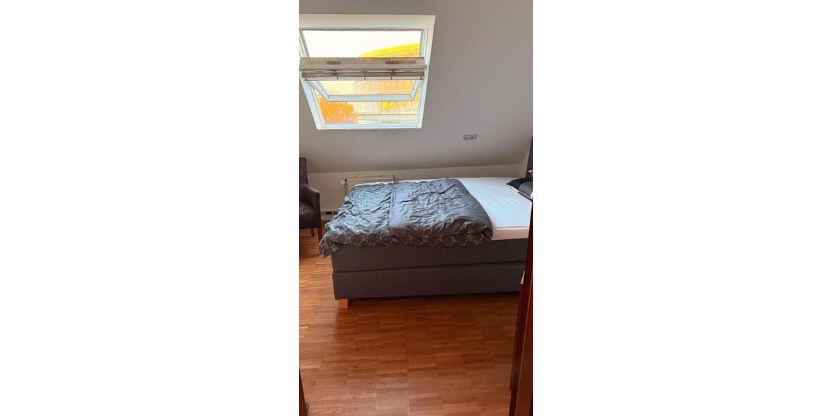 Dachgeschoßwohnung Dortmund Hörde - 3 Zimmer, 87 m&sup2;, 195.000&euro; | Angebot:27413718