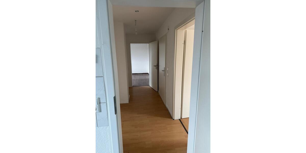 Dachgeschoßwohnung Bottrop Batenbrock - 3 Zimmer, 62 m&sup2;, 750&euro; | Angebot:25056413