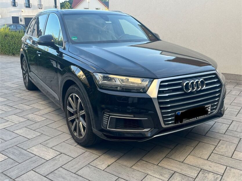 Audi Q7 211.150 km 30.500 € Dortmund 44309