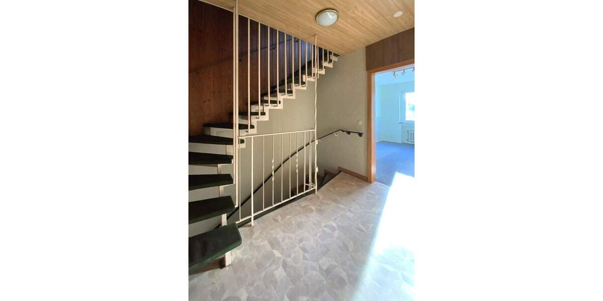 GENIESSEN SIE ZENTRALITÄT UND EIN GROSSZÜGIGES WOHNEN! 5 zimmer