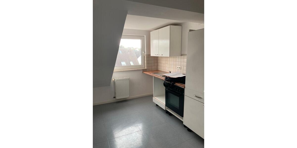 Dachgeschosswohnung in 44866 Bochum-Wattenscheid 2 zimmer
