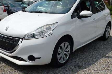 Peugeot 208 143.602 km 4.699 € Mülheim an der Ruhr 45473