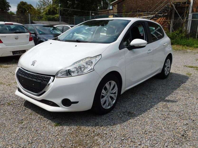 Peugeot 208 143.602 km 4.699 € Mülheim an der Ruhr 45473