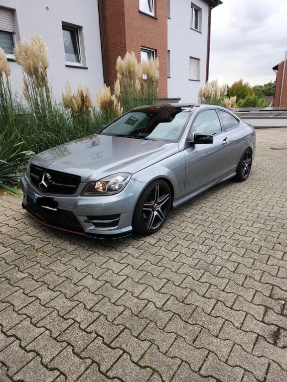 Mercedes-Benz C 250 160.000 km 13.200 € Gelsenkirchen 45897