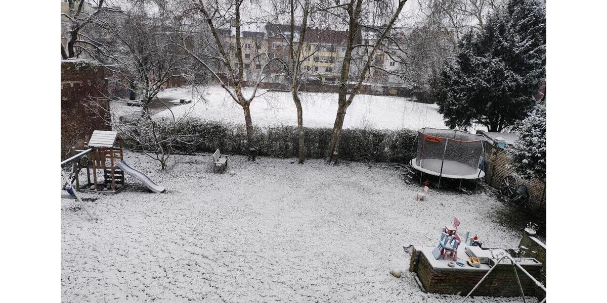 Verkaufe schöne Eigentumswohnung mit Garten 3 zimmer