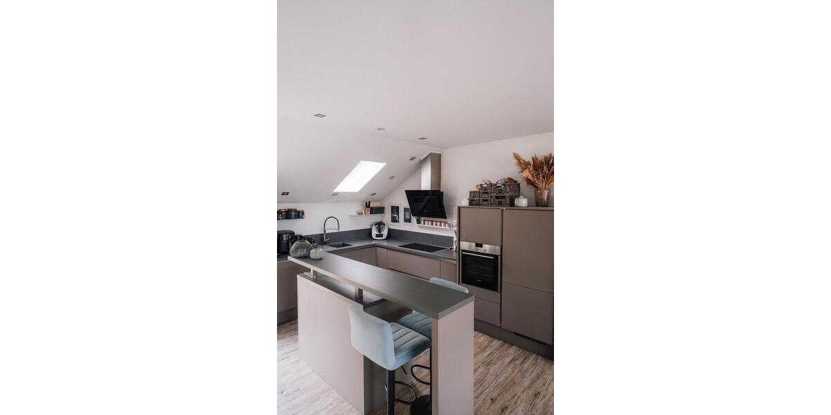Dachgeschoßwohnung Schwerte - 3 Zimmer, 89 m&sup2;, 255.000&euro; | Angebot:27002447