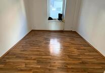 Charmante -Wohnung 1 km vom Hauptbahnhof und Autobahn entfernt.