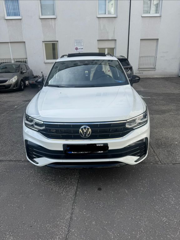VW Tiguan 7.000 km 44.500 € Bochum 44867