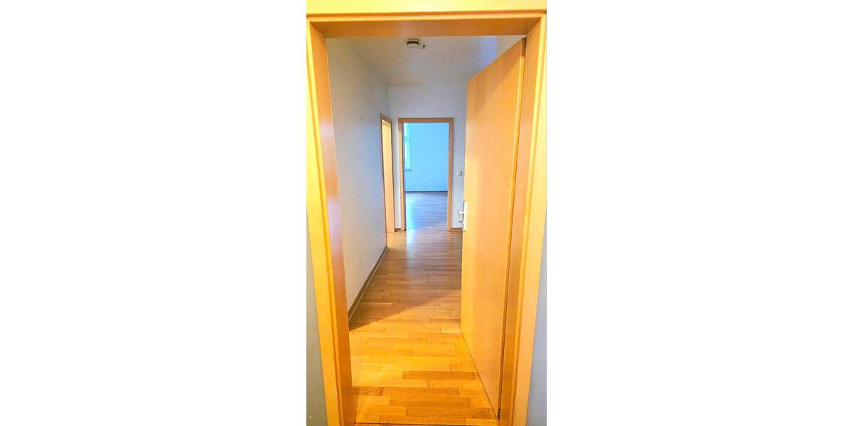 Etagenwohnung Herne Wanne-Bickern - 5 Zimmer, 140 m&sup2;, 2.600&euro; | Angebot:27577516