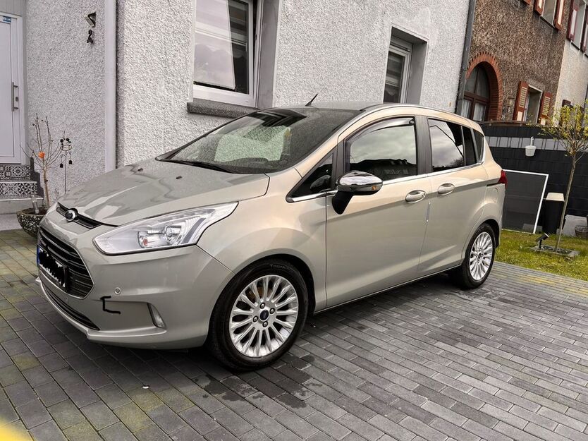 Ford B-Max 83.700 km 4.900 € Duisburg 47226