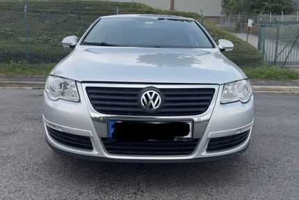 VW Passat 204.955 km 4.500 € Wuppertal 42119