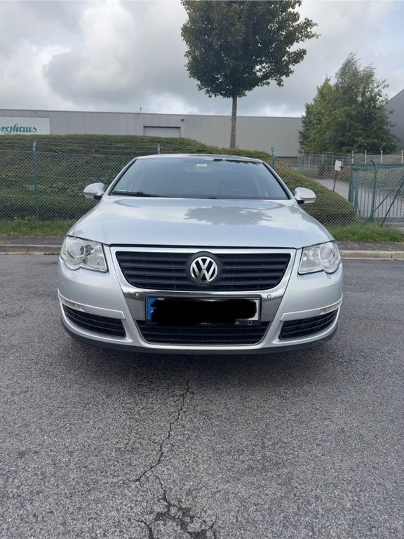VW Passat 204.955 km 4.500 € Wuppertal 42119