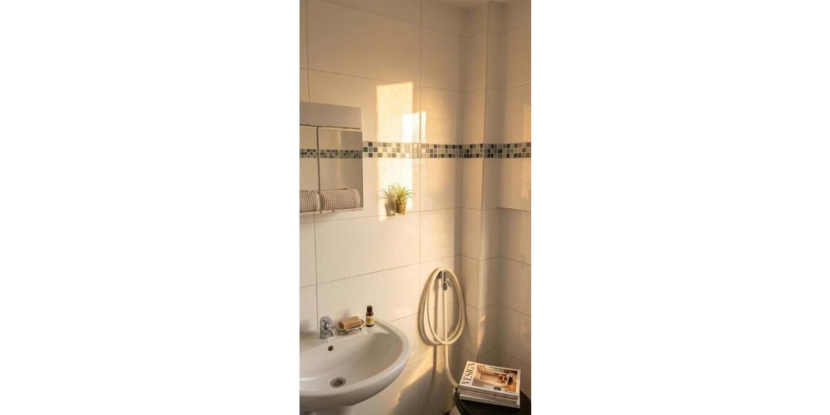 Etagenwohnung Gelsenkirchen Ückendorf - 4 Zimmer, 75 m&sup2;, 562&euro; | Angebot:26199777