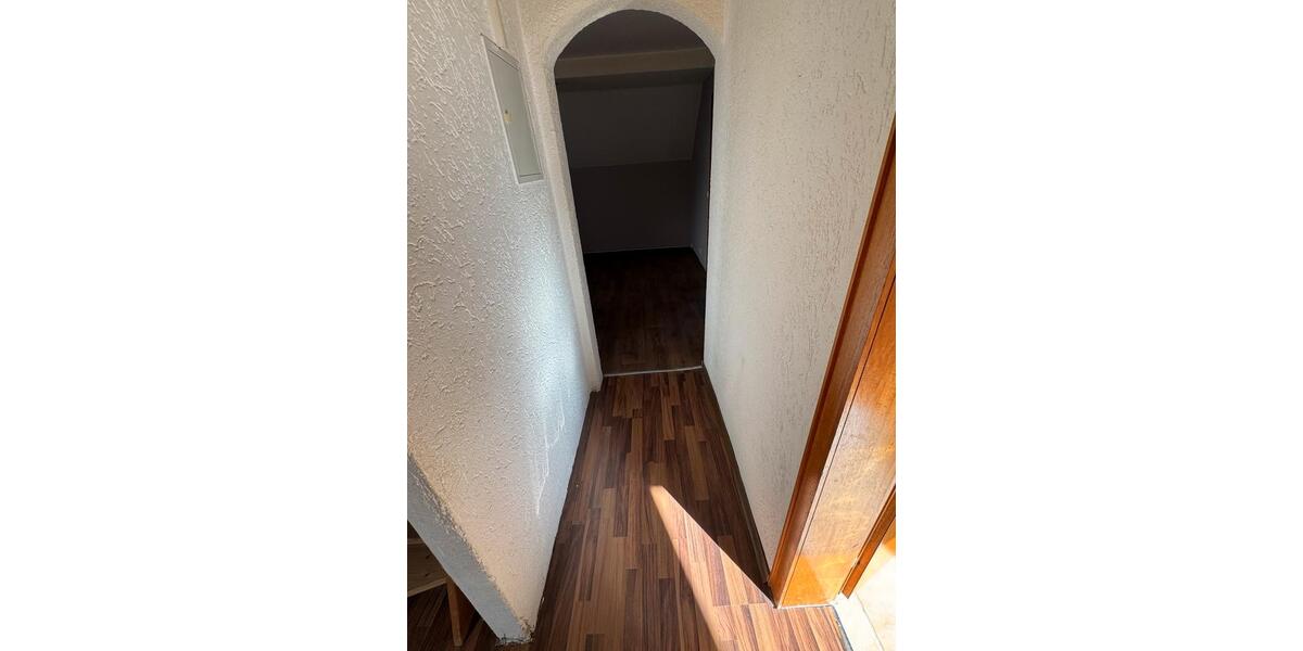 Dachgeschoßwohnung Hagen Hohenlimburg - 1 Zimmer, 51 m&sup2;, 336&euro; | Angebot:25580141