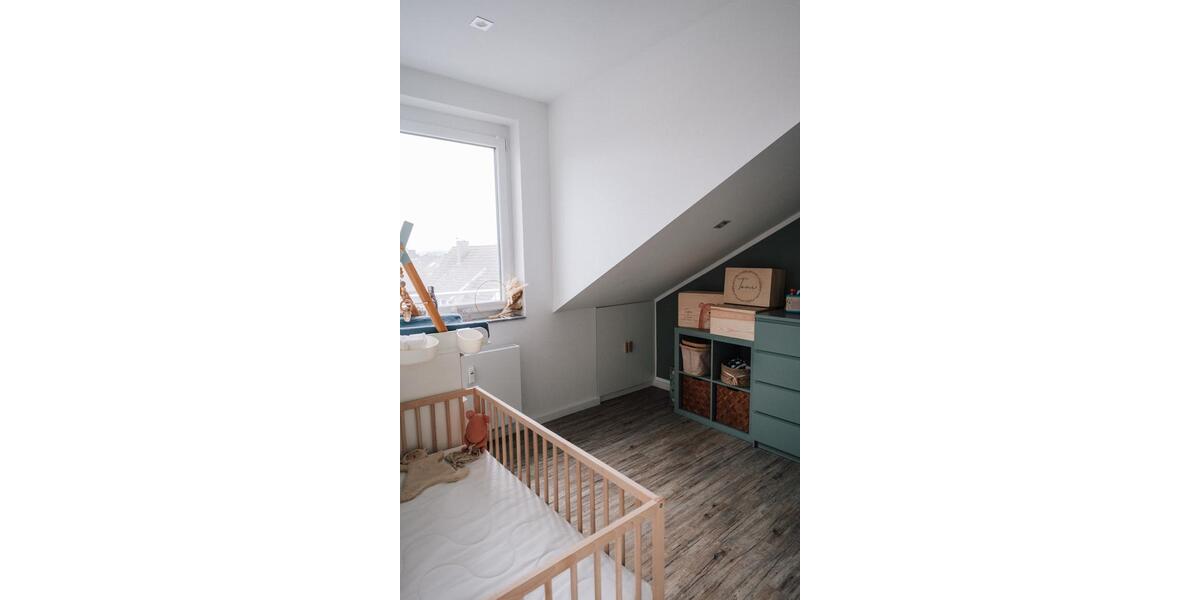 Dachgeschoßwohnung Schwerte - 3 Zimmer, 89 m&sup2;, 255.000&euro; | Angebot:27002447