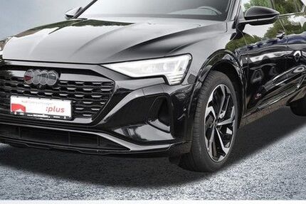 Audi Q8 e-tron 60.550 km 42.840 &euro; Recklinghausen 45657
