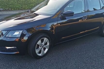 Skoda Octavia 109.000 km 11.950 &euro; Lünen 44534