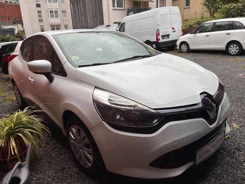 Renault Clio 117.658 km 4.900 € Wuppertal 42287