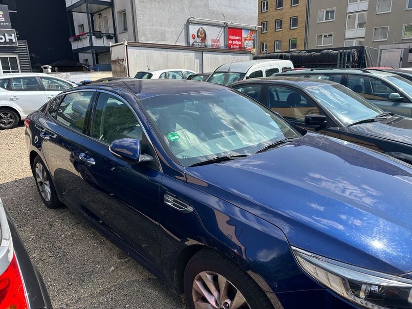 Kia Optima 110.000 km 12.700 € Duisburg 47057