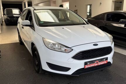 Ford Focus 130.000 km 5.499 &euro; Schwerte 58239