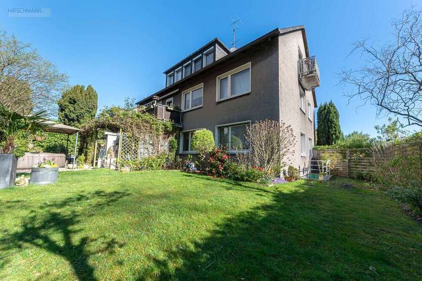 Haus zum Kaufen in Essen Bergerhausen 579.000 € 245 m²