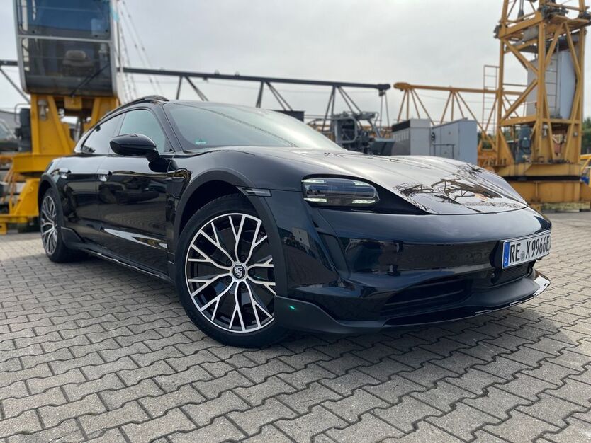 Porsche Taycan 93.400 km 62.349 € Castrop-Rauxel 44581