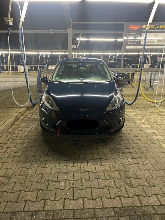 Ford Fiesta 191.000 km 2.850 € Herne 44649