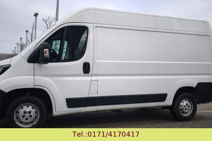 Peugeot Boxer 90.000 km 15.990 &euro; Essen OT Westviertel 45127