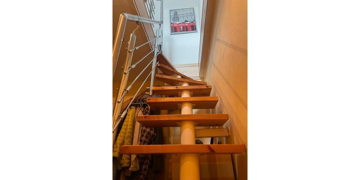 Dachgeschoßwohnung Essen Stadtbezirk IX - 2 Zimmer, 30 m&sup2;, 525&euro; | Angebot:25784098