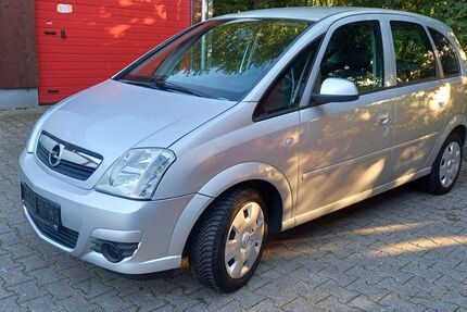 Opel Meriva 128.000 km 2.490 € Gelsenkirchen 45897