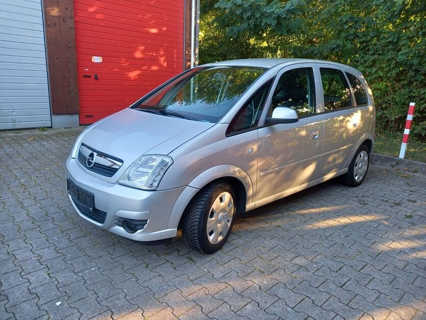 Opel Meriva 128.000 km 2.490 € Gelsenkirchen 45897