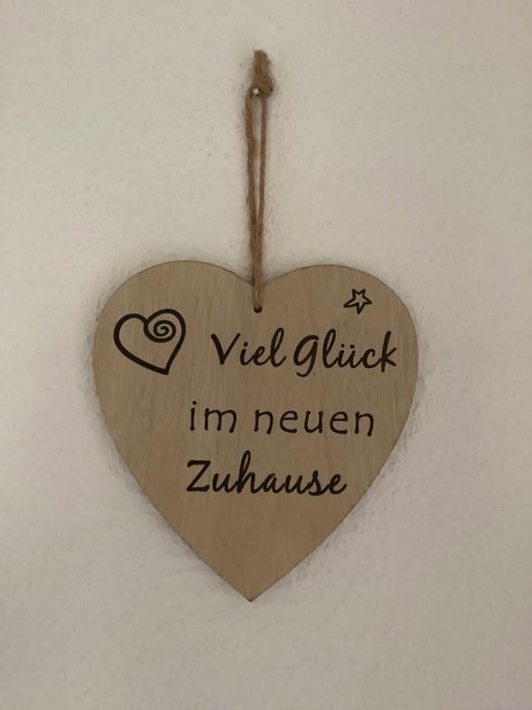 Willkommen Zuhause: renovierte 2-Zimmer-Wohnung mit Balkon zimmer