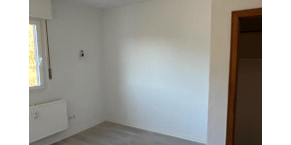 Dachgeschoßwohnung Bochum Bochum-Südwest - 2 Zimmer, 70 m&sup2;, 675&euro; | Angebot:25753657