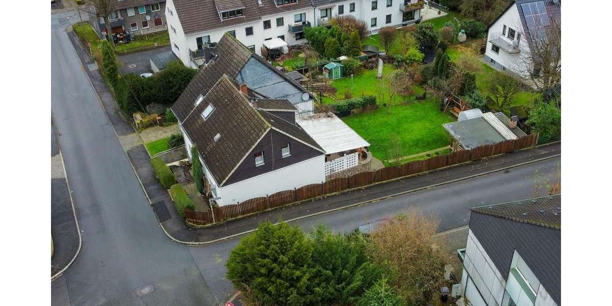 Haus zum Kaufen in Witten 349.000 € 142 m² 7.5 zimmer