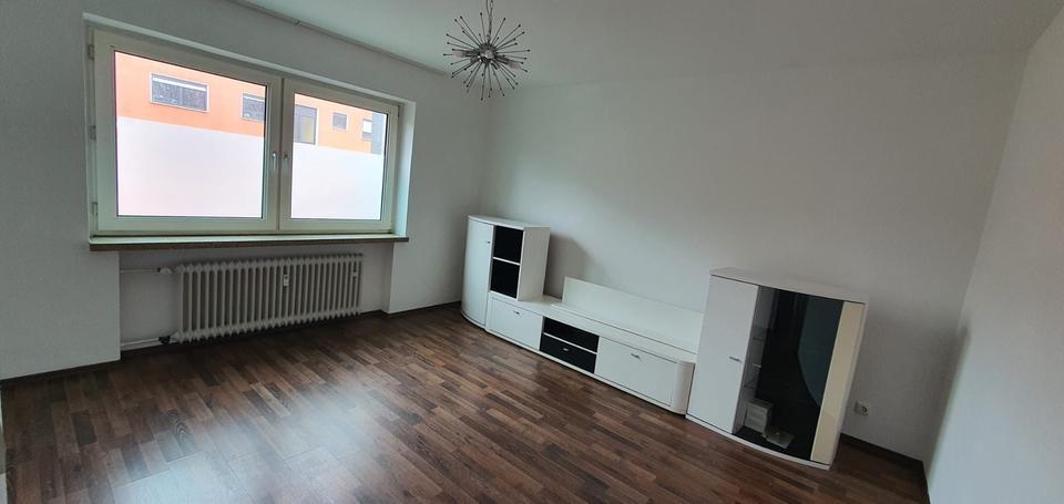Etagenwohnung Oberhausen Biefang - 3 Zimmer, 62 m&sup2;, 695&euro; | Angebot:23727631