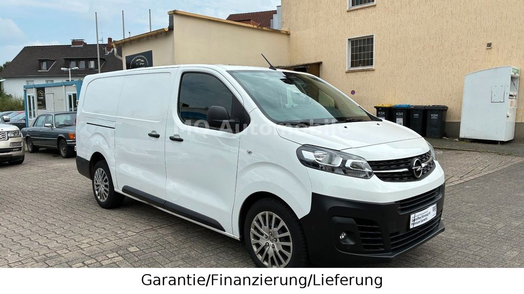 Opel Vivaro 100.000 km 17.999 &euro; Recklinghausen, Germany 45661