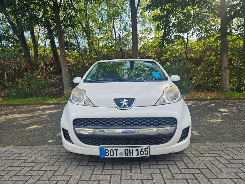Peugeot 107 121.062 km 2.650 € Bottrop 46238