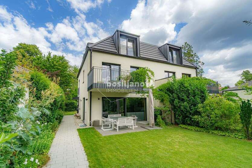 Haus zum Mieten in Pullach 3.990 € 158 m²