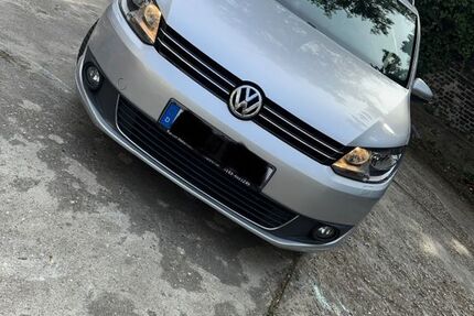 VW Touran 225.000 km 8.500 &euro; Wuppertal 42327