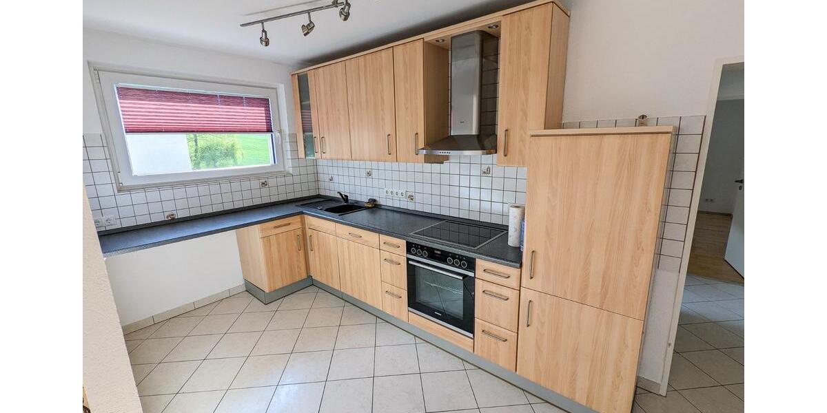 Etagenwohnung Essen Stadtbezirk VIII - 4 Zimmer, 98 m&sup2;, 890&euro; | Angebot:25385658