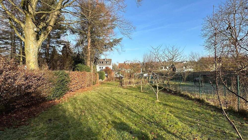 Charmante Doppelhaushälfte, 127 m², mit großzügigem Garten in E-Schonnebeck 4 zimmer