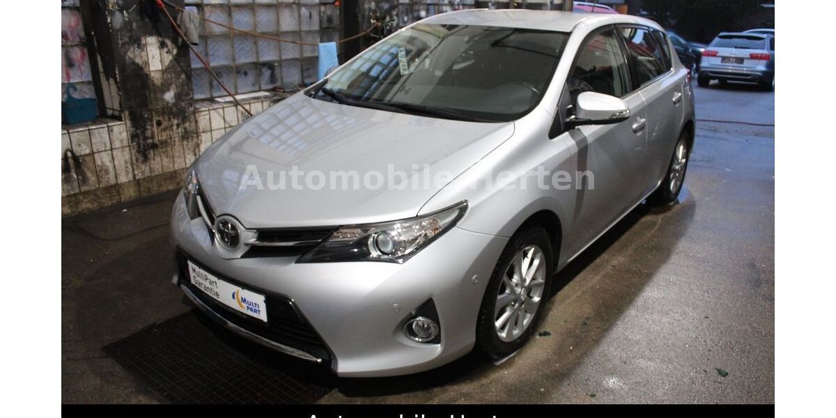 Toyota Auris 115.000 km 8.650 € Herten 45699